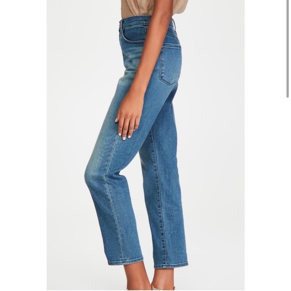 J Brand Tate Boy Fit Relaxed Jeans in Sorority Raze 26 - Picture 2 of 11